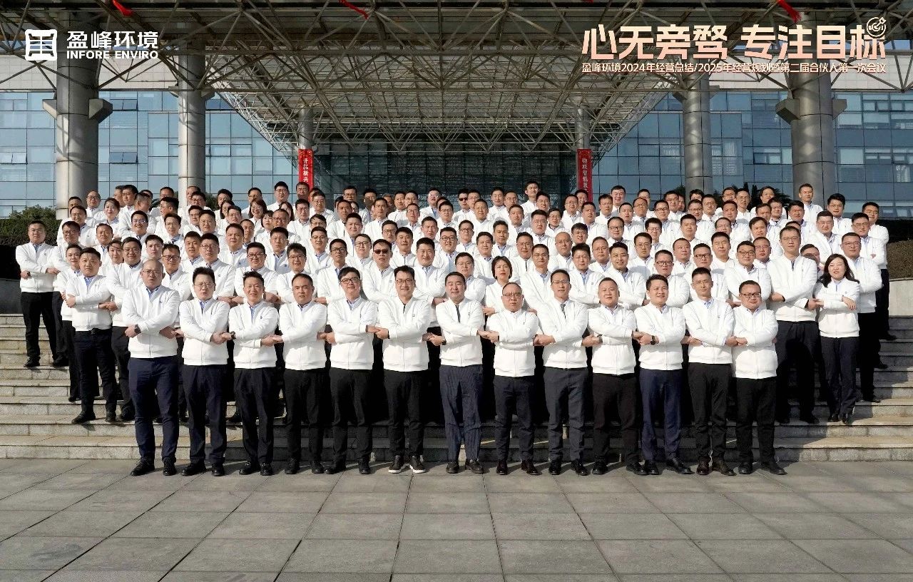 开云电竞官网-苹果新品惨败，产线拆光、二代搁浅！消费者用行动说不：绝不为轻薄牺牲续航